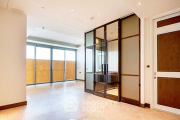 2 Bedroom Condo for sale in The Residences At Mandarin Oriental, Khlong Ton Sai, Bangkok near BTS Krung Thon Buri