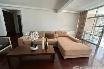 3 Bedroom Apartment for rent in P & P Court, Khlong Toei Nuea, Bangkok near MRT Sukhumvit