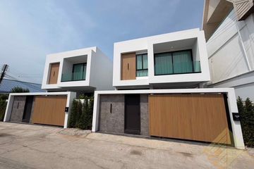 3 Bedroom House for rent in Na Kluea, Chonburi