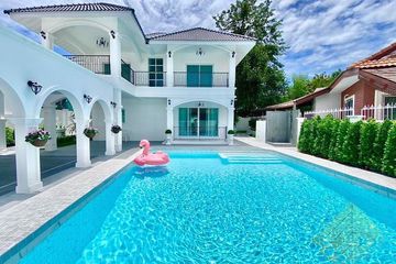 5 Bedroom House for sale in Na Kluea, Chonburi