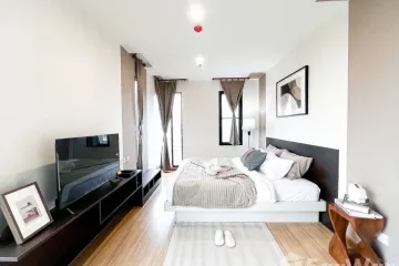 2 Bedroom Condo for Sale or Rent in The Gallery Bearing, Samrong Nuea, Samut Prakan near BTS Bearing