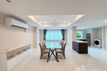 2 Bedroom Apartment for rent in Tonson Court (Leasehold), Lumpini, Bangkok near BTS Chit Lom