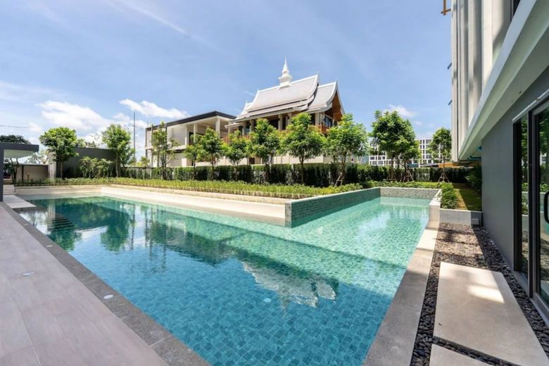 1 Bedroom Condo For Rent