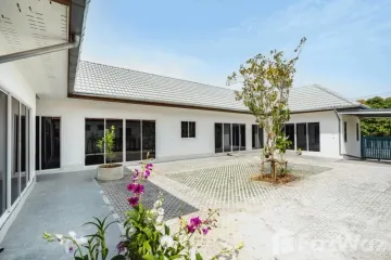 5 Bedroom House for rent in Thap Tai, Prachuap Khiri Khan