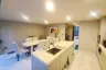 4 Bedroom Condo for Sale or Rent in Quarter 31, Khlong Toei Nuea, Bangkok near MRT Phetchaburi