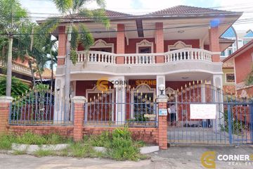 3 Bedroom House for rent in Na Kluea, Chonburi
