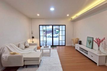 2 Bedroom Townhouse for sale in O Ngoen, Bangkok