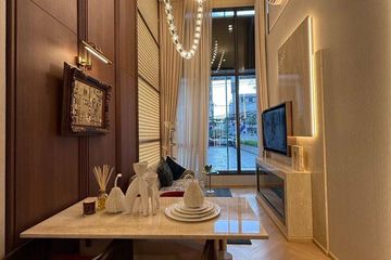1 Bedroom Condo for sale in Khlong Ton Sai, Bangkok near BTS Charoen Nakhon
