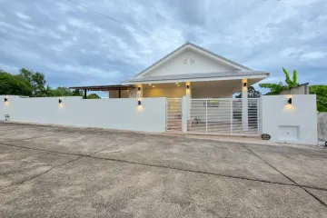 3 Bedroom Villa for sale in Chokchai Garden Home 3, Nong Prue, Chonburi