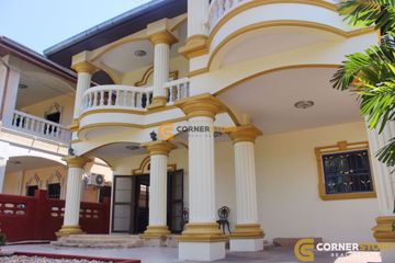 4 Bedroom House for rent in Na Kluea, Chonburi