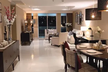 2 Bedroom Condo for rent in The Oleander, Khlong Toei Nuea, Bangkok near BTS Nana