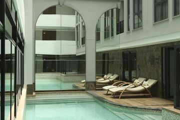1 Bedroom Condo for sale in Runesu Thonglor 5, Khlong Tan Nuea, Bangkok near BTS Thong Lo