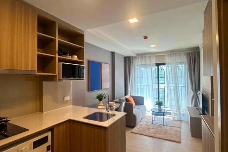 1 Bedroom Condo For Rent
