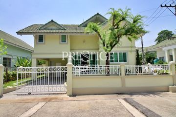 3 Bedroom House for rent in Baan Chalita 1, Na Kluea, Chonburi