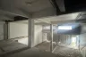 4 Bedroom Commercial for rent in Khlong Toei, Bangkok