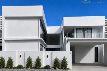 5 Bedroom Villa for sale in Nong Prue, Chonburi