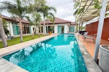 5 Bedroom Villa for sale in Huai Yai, Chonburi