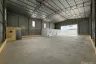 Warehouse / Factory for rent in Phlapphla, Bangkok near MRT Lat Phrao 83