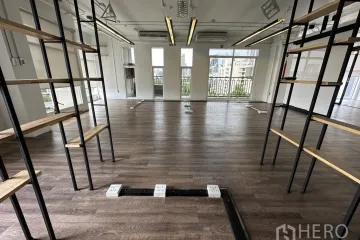Office for rent in Khlong Tan Nuea, Bangkok