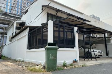 3 Bedroom House for sale in Chatuchak, Bangkok