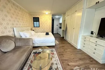 1 Bedroom Condo for sale in Hillside 2 Condominium, Suthep, Chiang Mai