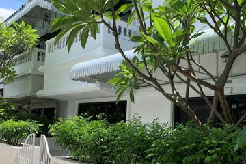3 Bedroom Condo for rent in Kiarti Thanee City Mansion, Khlong Toei Nuea, Bangkok near BTS Asoke