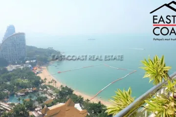 3 Bedroom Condo for sale in Na Kluea, Chonburi
