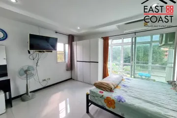 1 Bedroom Condo for sale in Na Kluea, Chonburi