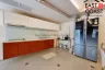 2 Bedroom Condo for rent in Nong Prue, Chonburi