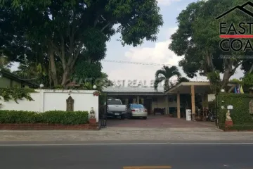 Commercial for sale in Na Jomtien, Chonburi