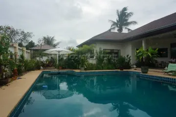 5 Bedroom House for rent in Nong Pla Lai, Chonburi