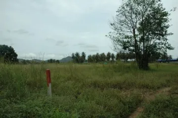 2 Bedroom Condo for sale in Na Kluea, Chonburi