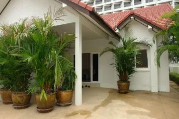 2 Bedroom Condo for sale in Na Jomtien, Chonburi