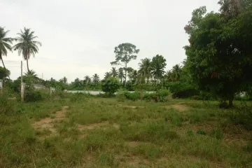 Land for sale in Huai Yai, Chonburi