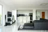 2 Bedroom Condo for sale in Na Kluea, Chonburi