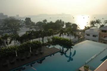 2 Bedroom Condo for sale in Nong Prue, Chonburi