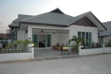 3 Bedroom House for Sale or Rent in Na Jomtien, Chonburi