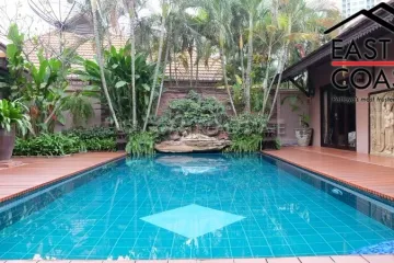 3 Bedroom House for sale in Na Kluea, Chonburi