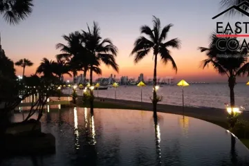 2 Bedroom Condo for sale in Na Kluea, Chonburi