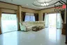 5 Bedroom House for rent in Na Kluea, Chonburi