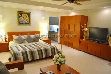 1 Bedroom Condo for rent in Nong Prue, Chonburi