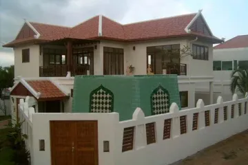 2 Bedroom House for sale in Na Jomtien, Chonburi
