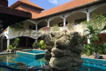 5 Bedroom House for sale in Nong Prue, Chonburi