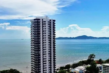3 Bedroom Condo for sale in Baan Haad U Thong, Nong Prue, Chonburi