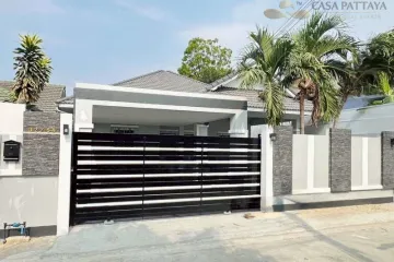 3 Bedroom House for sale in Nong Pla Lai, Chonburi