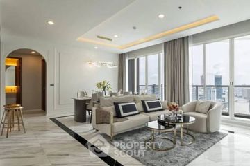 4 Bedroom Condo for sale in Wat Phraya Krai, Bangkok