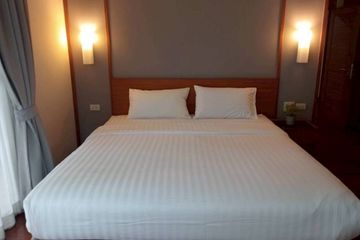 2 Bedroom Condo for rent in The Pearl 49, Khlong Tan Nuea, Bangkok near BTS Thong Lo