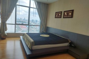 2 Bedroom Condo for sale in Baan Sathorn Chaopraya, Khlong Ton Sai, Bangkok near BTS Krung Thon Buri