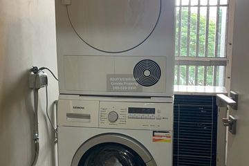 1 Bedroom Condo for rent in The Room Sukhumvit 21, Khlong Toei Nuea, Bangkok near MRT Sukhumvit