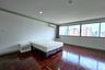 4 Bedroom Condo for rent in Khlong Tan Nuea, Bangkok near BTS Phrom Phong